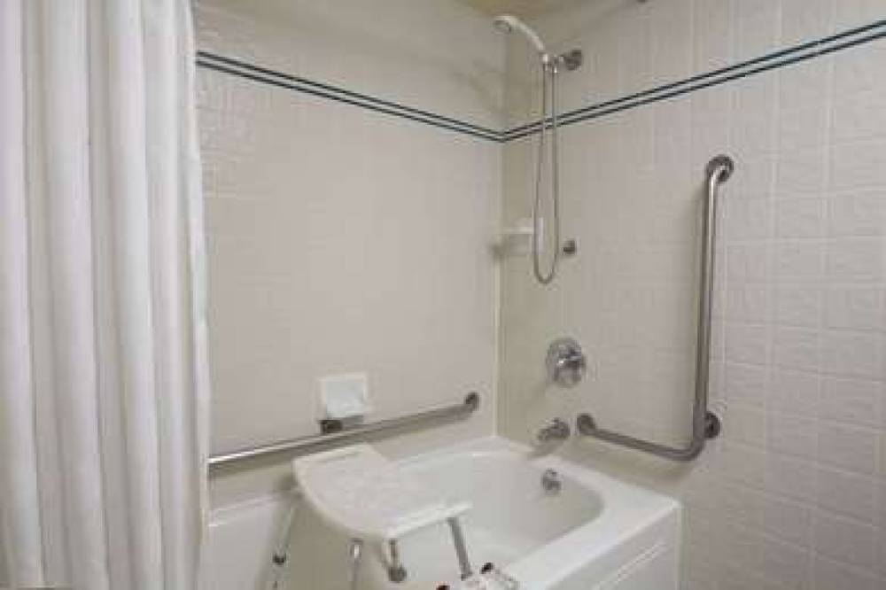 Ramada By Wyndham Sunnyvale/Silicon Valley 8
