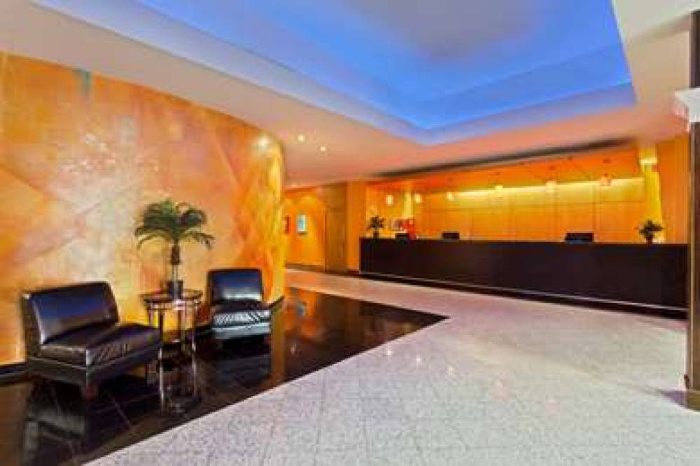 Ramada By Wyndham Tampa Airport Westshore 4