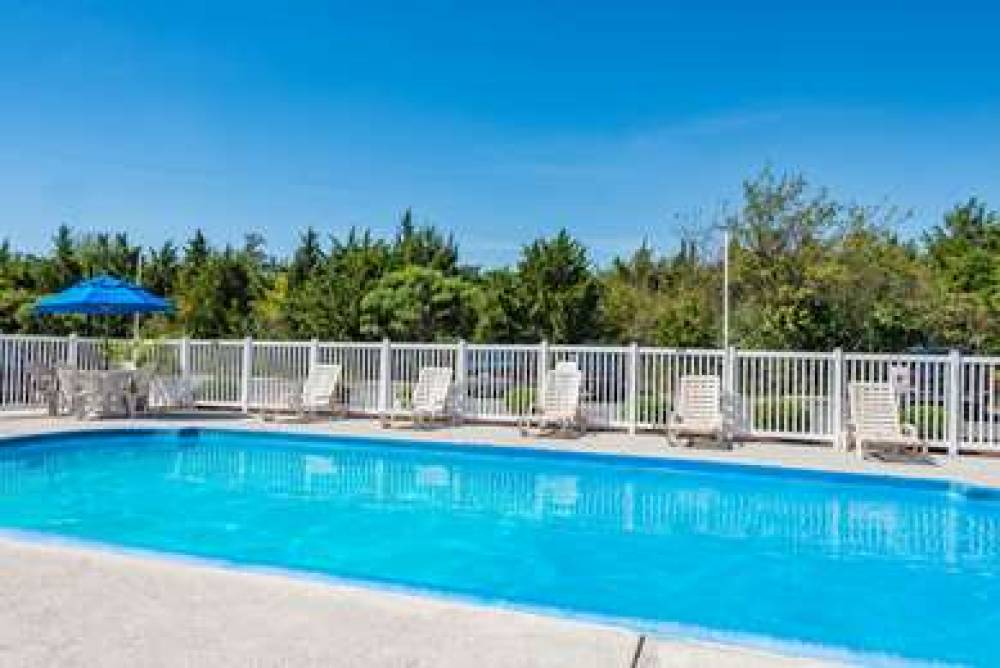 Ramada By Wyndham West Atlantic City 5