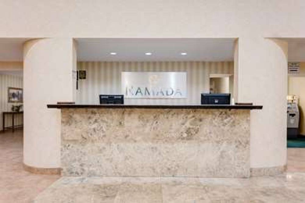 Ramada Cleveland Airport West 3