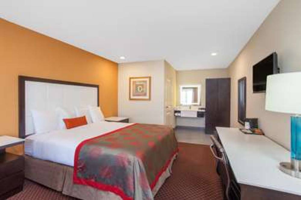 Ramada Culver City 8