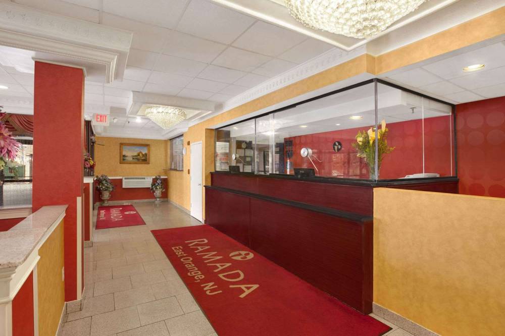 Ramada East Orange 4