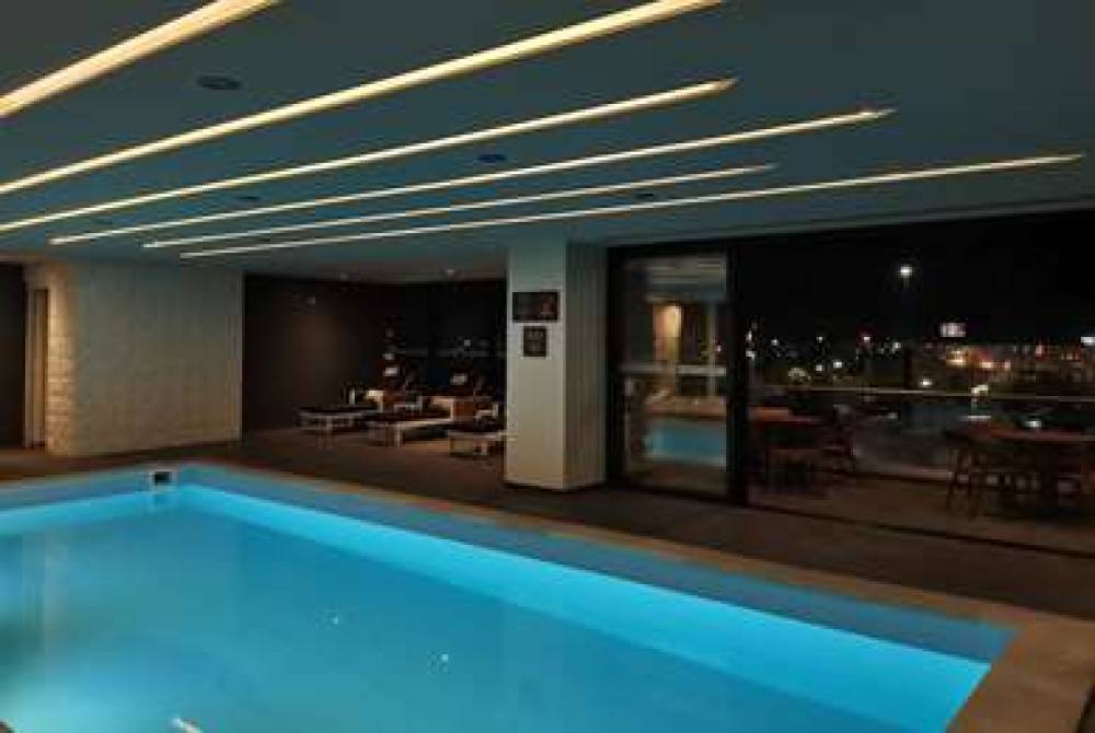 RAMADA ENCORE BY WYNDHAM MONTERREY 10