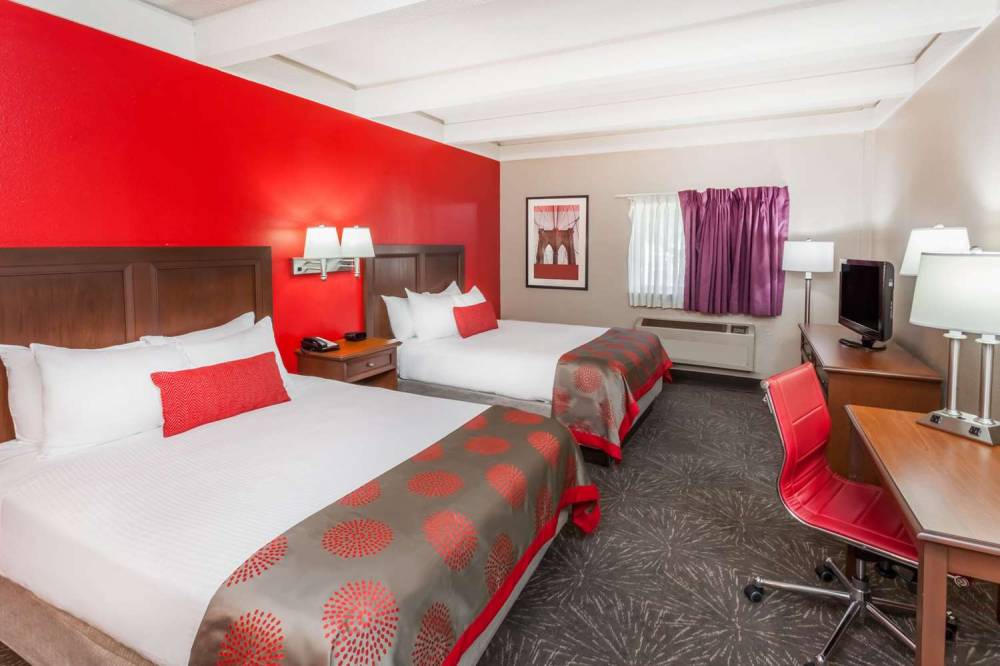 Ramada Hammond Hotel & Conference Center 7