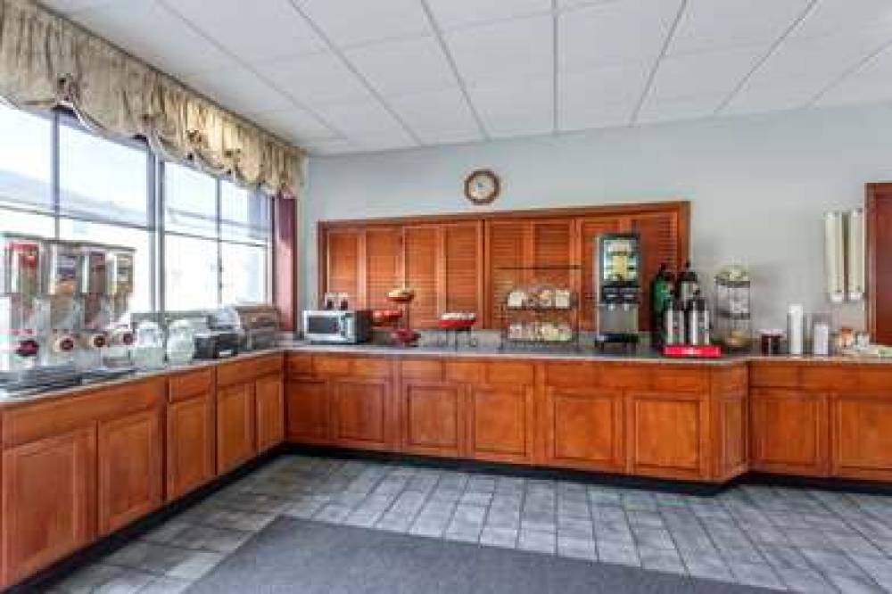 Ramada Limited Norfolk 3