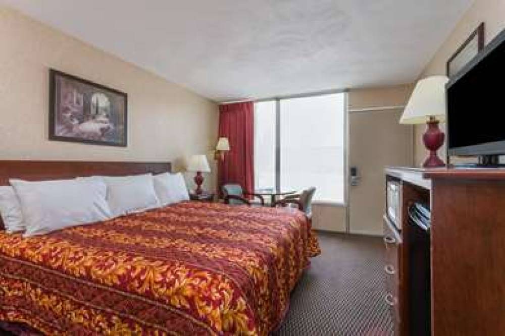 Ramada Limited Norfolk 5