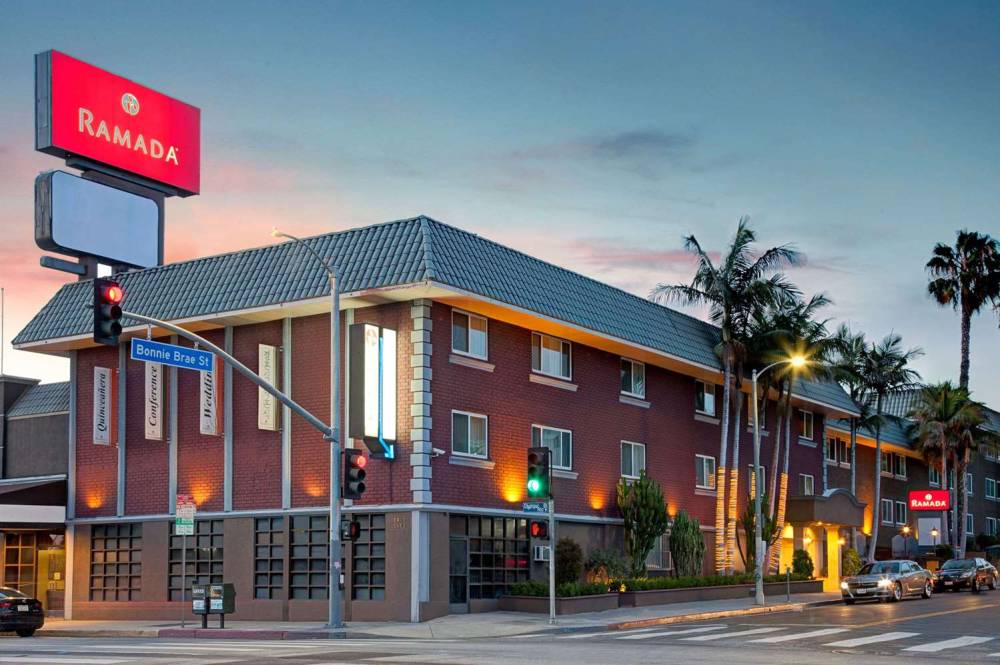 Ramada Los Angeles/Downtown West 2