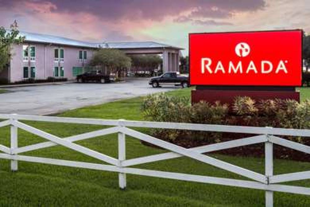 Ramada Luling 1