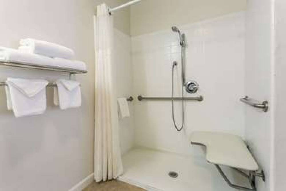 Ramada Mountain View 10