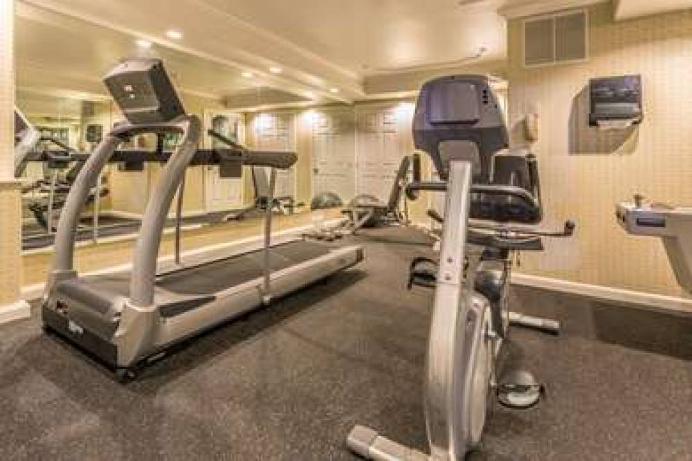 Ramada Mountain View 4