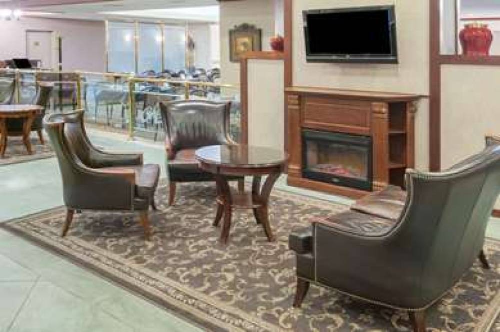 RAMADA PLAZA BY WYNDHAM, CALGARY DO 6