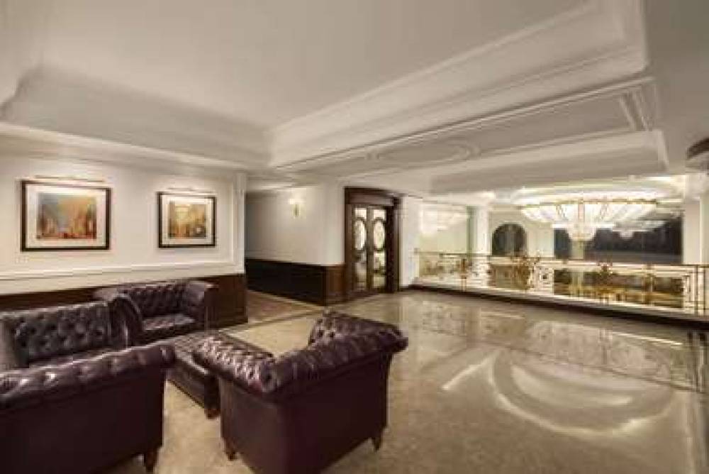 RAMADA PLAZA BY WYNDHAM CHANDIGARH 4