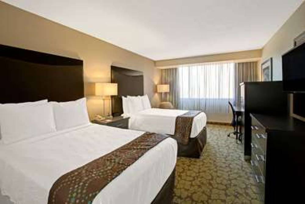 Ramada Plaza Charlotte Airport Hotel And Conference Center 10