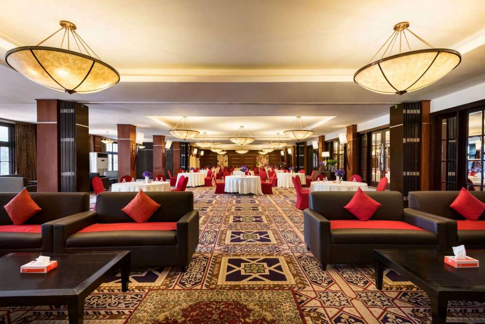 Ramada Plaza Karachi Airport Hotel 10