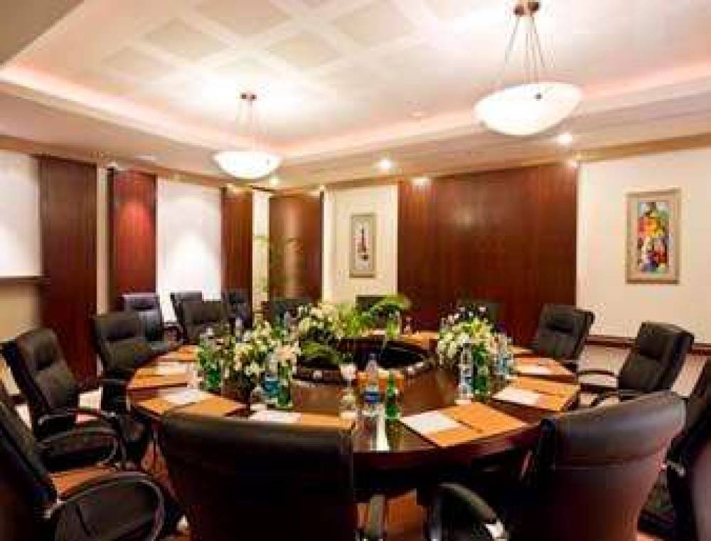 Ramada Plaza Karachi Airport Hotel 3
