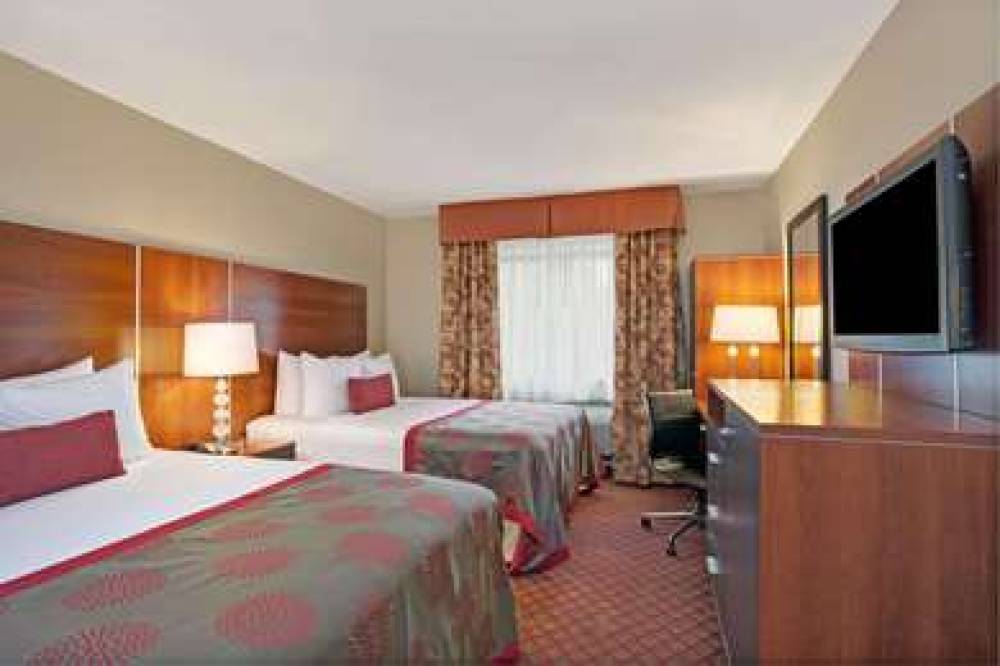 Ramada Staten Island 7