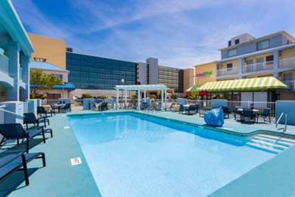 RAMADA VIRGINIA BEACH 5