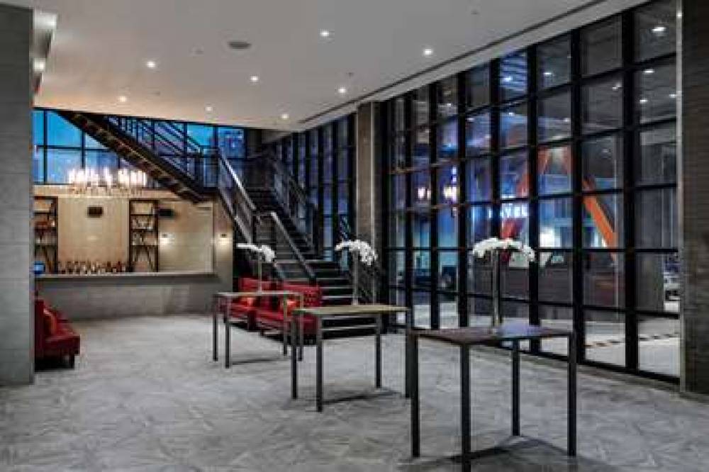 RAVEL HOTEL, TRADEMARK COLLECTION B 3