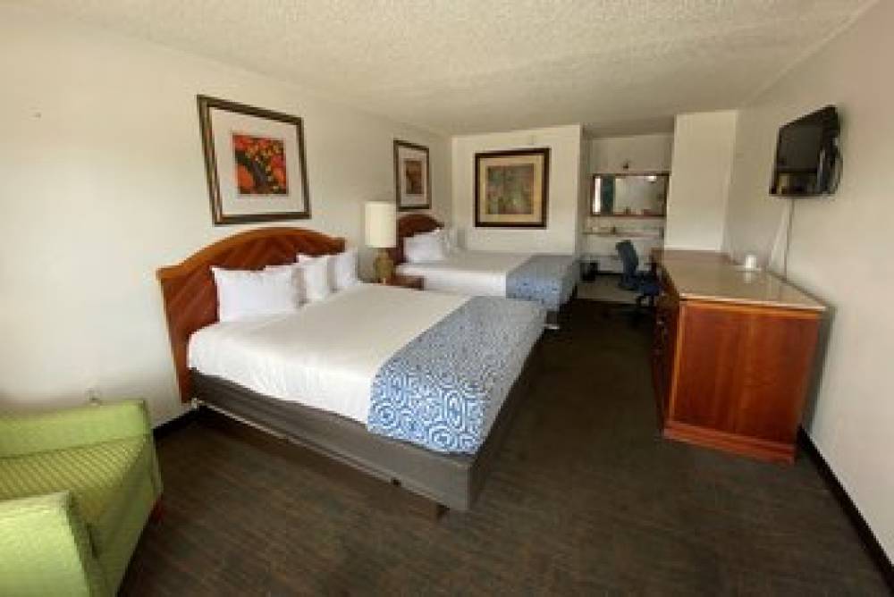 RED CARPET INN KISSIMMEE 6