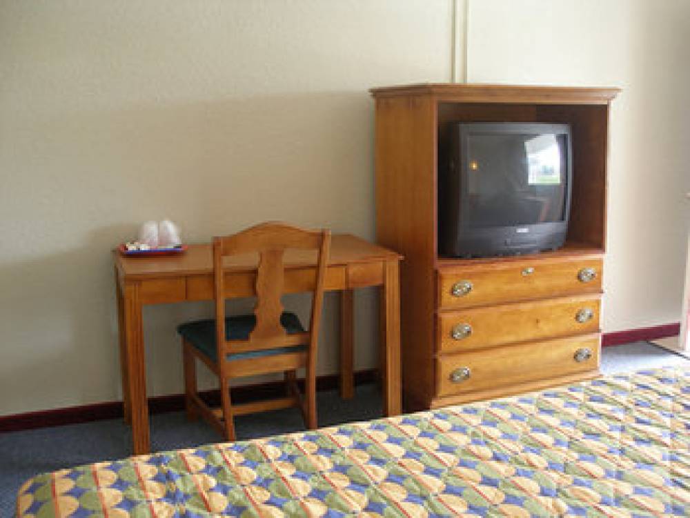 RED CARPET INN VIRGINA BEACH 1