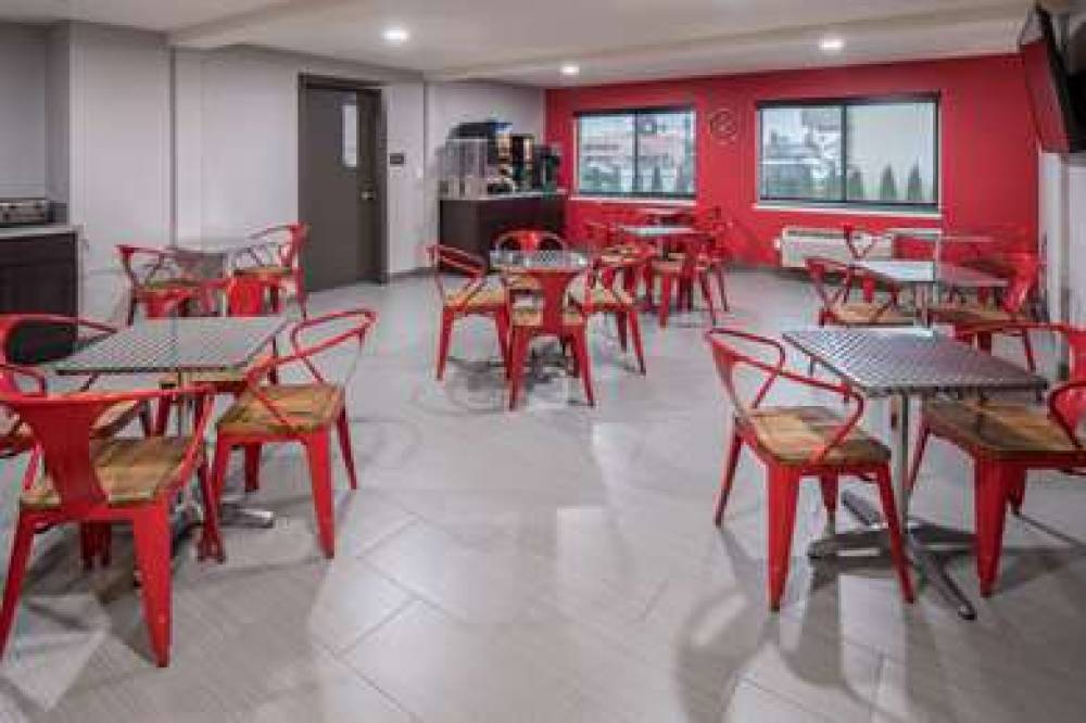 RED LION INN AND SUITES EVERET 9