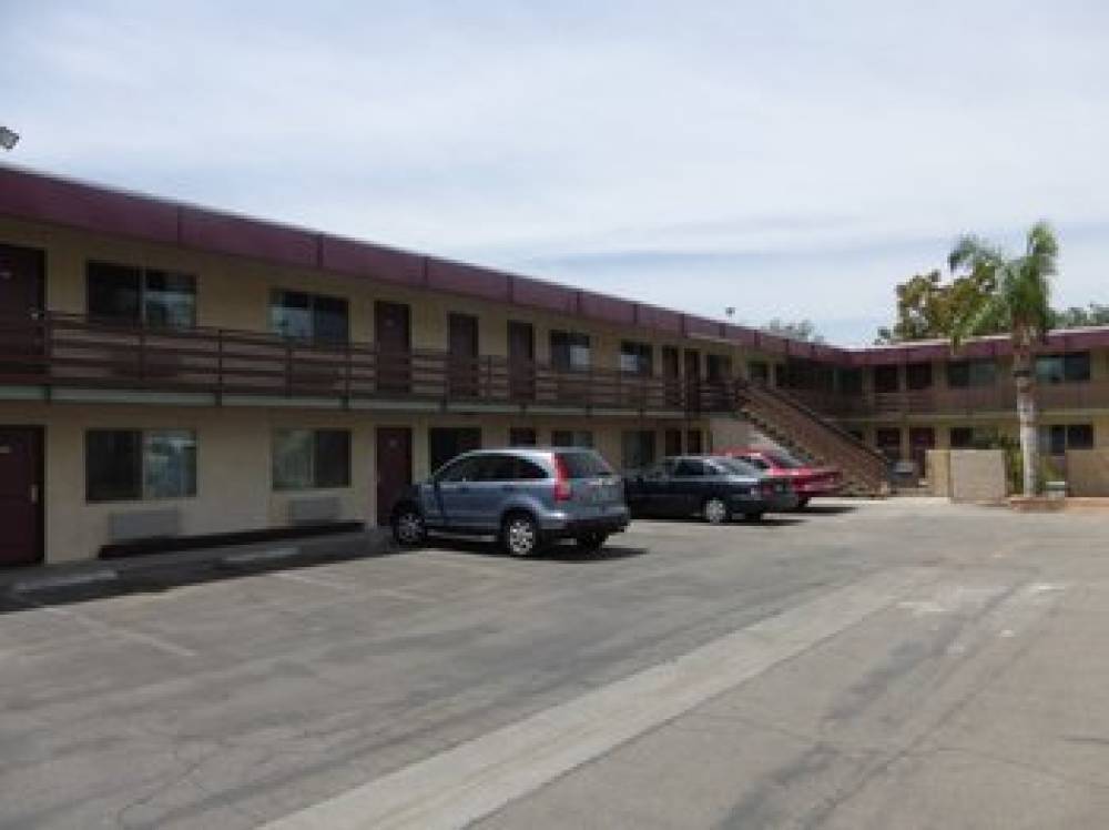 Travelodge Bakersfield Ca