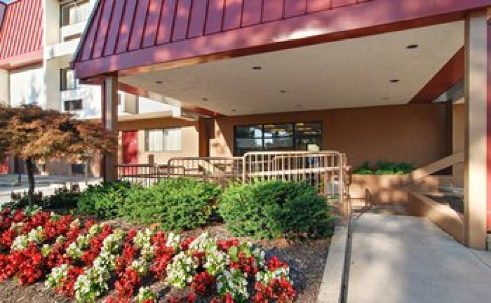 RED ROOF CLEVELAND AIRPORT-MIDDLEBU 3