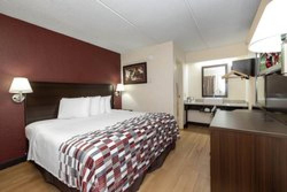 Red Roof Inn Atlanta - Smyrna  5