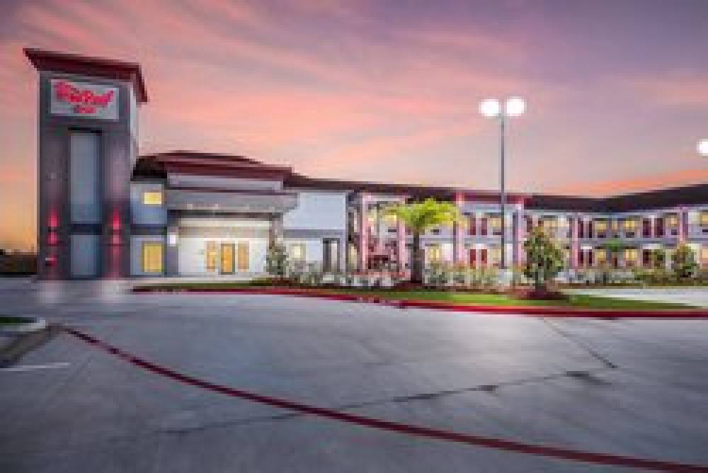 RED ROOF INN BAYTOWN 3