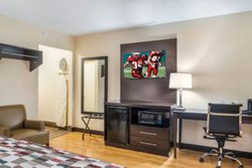 Red Roof Inn Chicago - Alsip 3