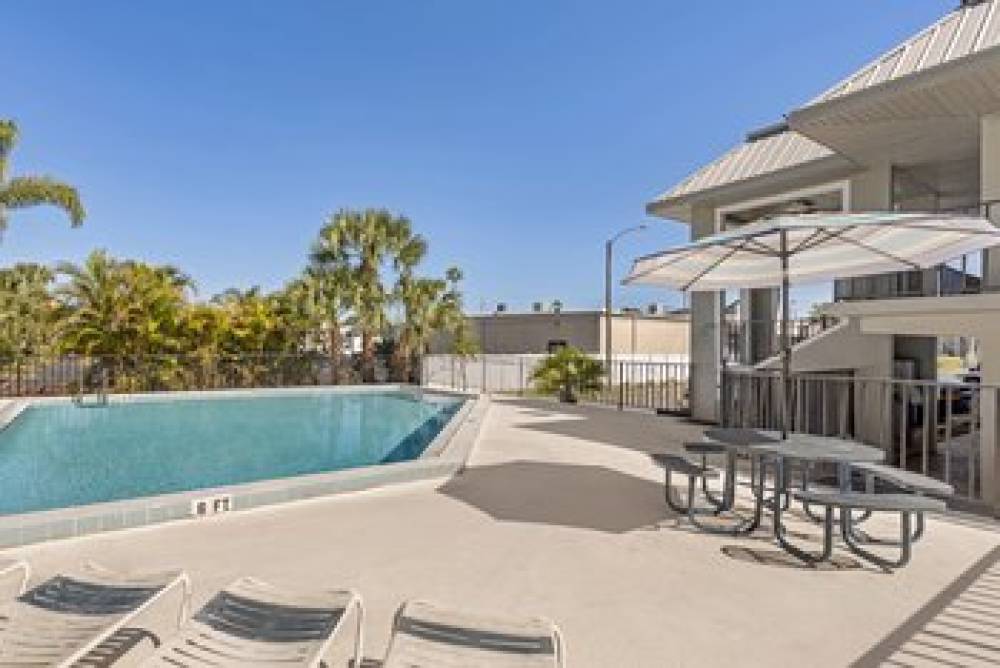 RED ROOF INN KISSIMMEE 8
