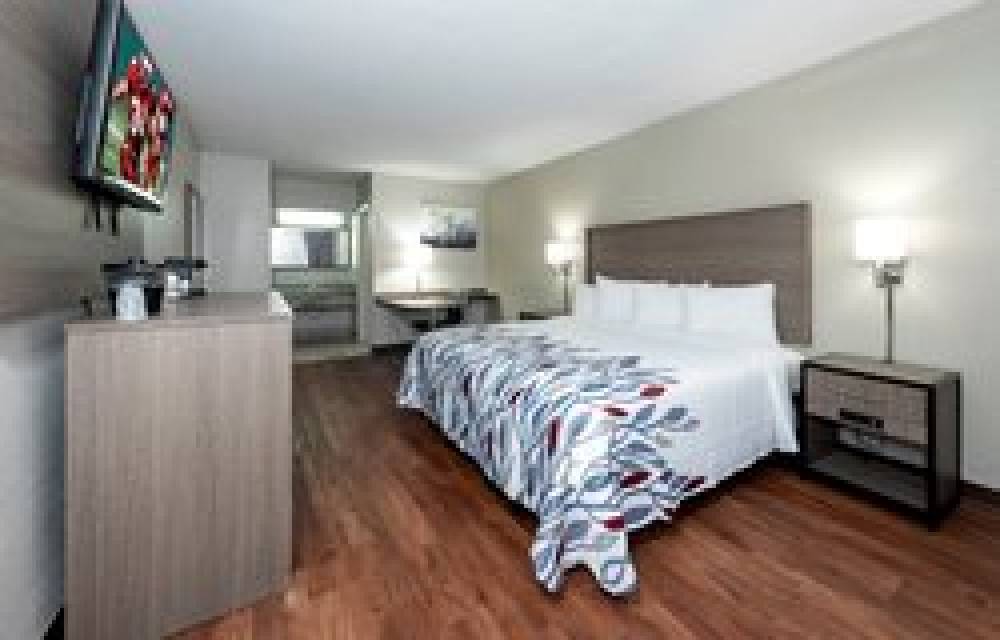 RED ROOF INN PETERSBURG - FORT LEE 5