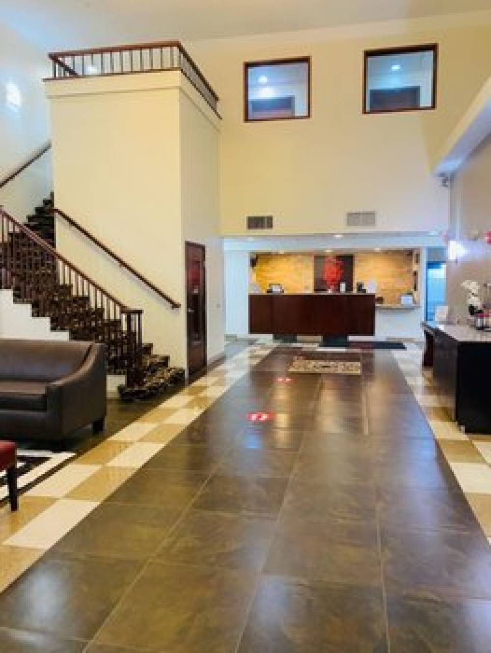 Red Roof Inn & Suites Detroit - Melvindale 5