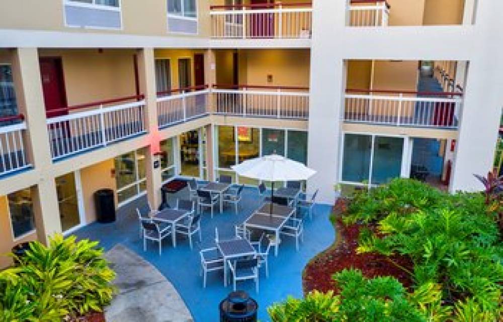 QUALITY INN ORLANDO NEAR INTERNATIO 6