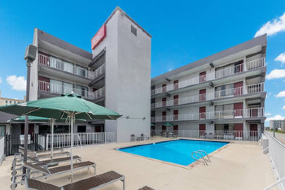 RED ROOF PLUS VIRGINIA BEACH-SEASID 9