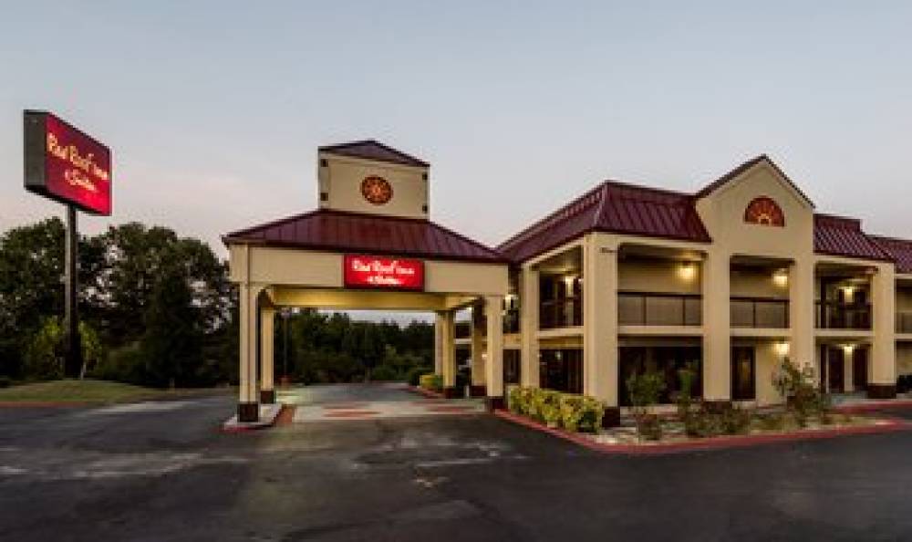 RED ROOF SUITES CLINTON TN 9
