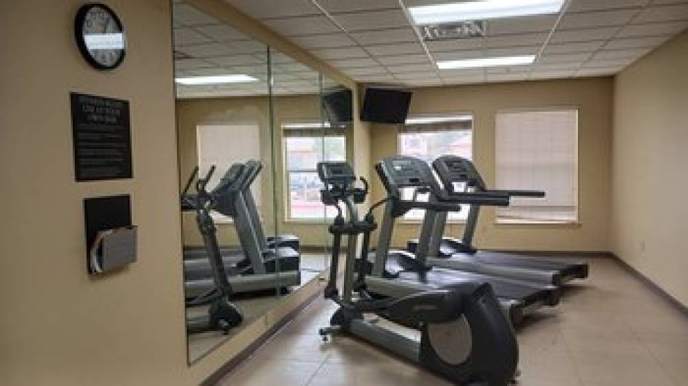 RED ROOF SUITES MIDLAND 6