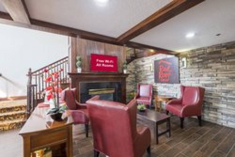 RED ROOF SUITES STAFFORD 10