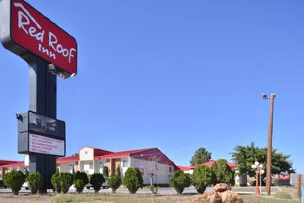 RED ROOF VAN HORN 1