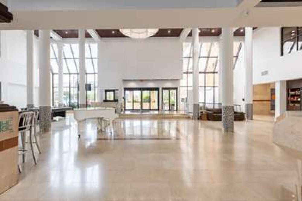 REGENCY MIA AIRPORT BY SONESTA 10
