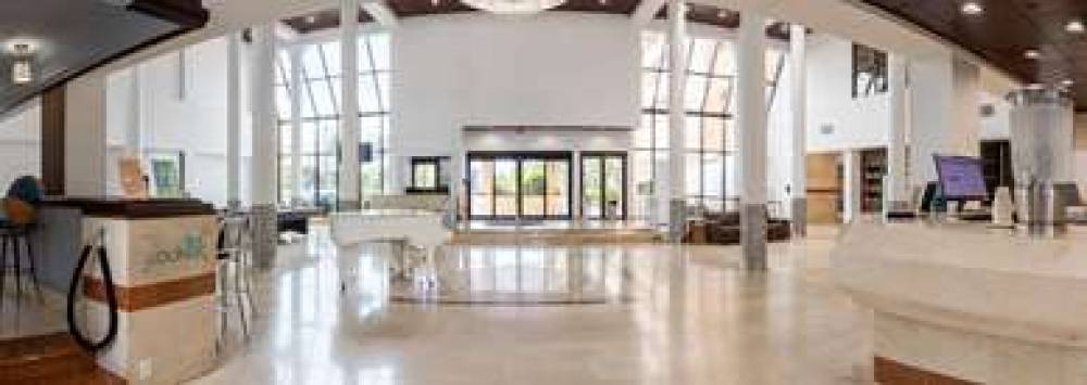 REGENCY MIA AIRPORT BY SONESTA 2