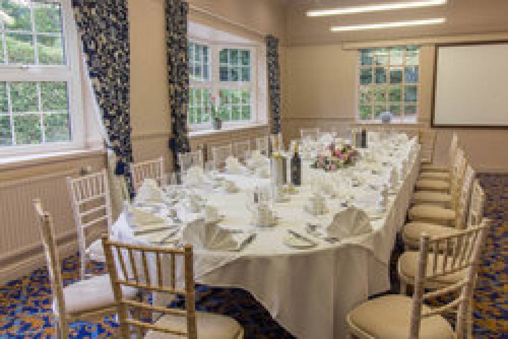 Reigate Manor Hotel 2