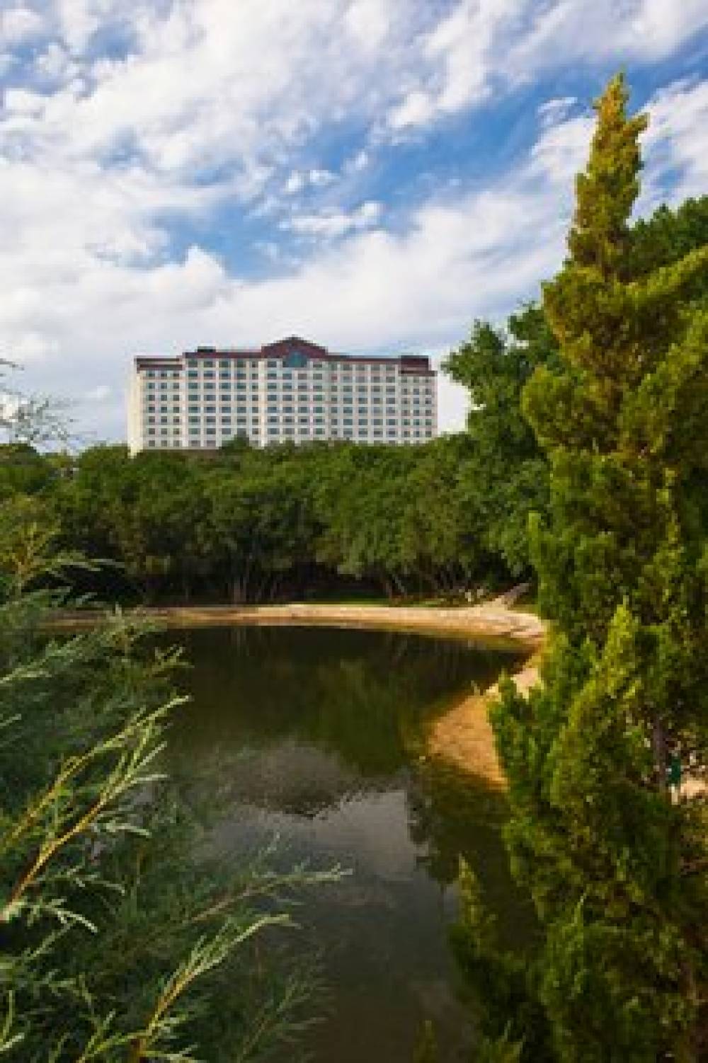 Renaissance Austin Hotel 7