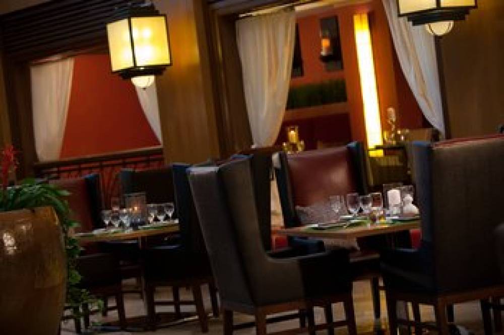 Renaissance Charlotte SouthPark Hotel 4