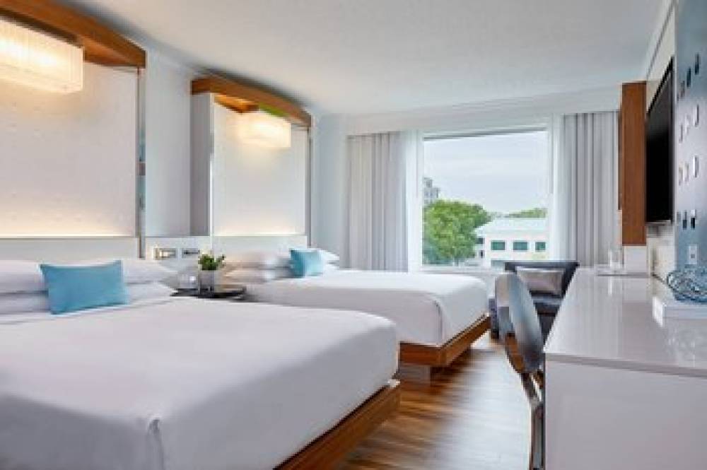 Renaissance Charlotte SouthPark Hotel 5