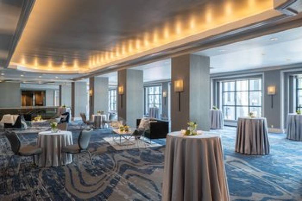 Renaissance Chicago Downtown Hotel 6