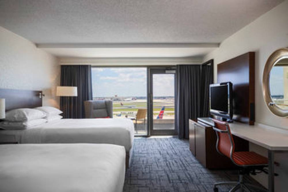 Renaissance Concourse Atlanta Airport Hotel 5