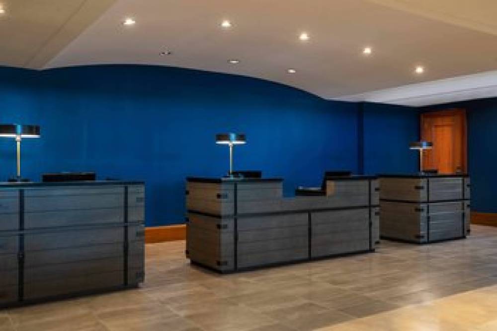 Renaissance Concourse Atlanta Airport Hotel 3