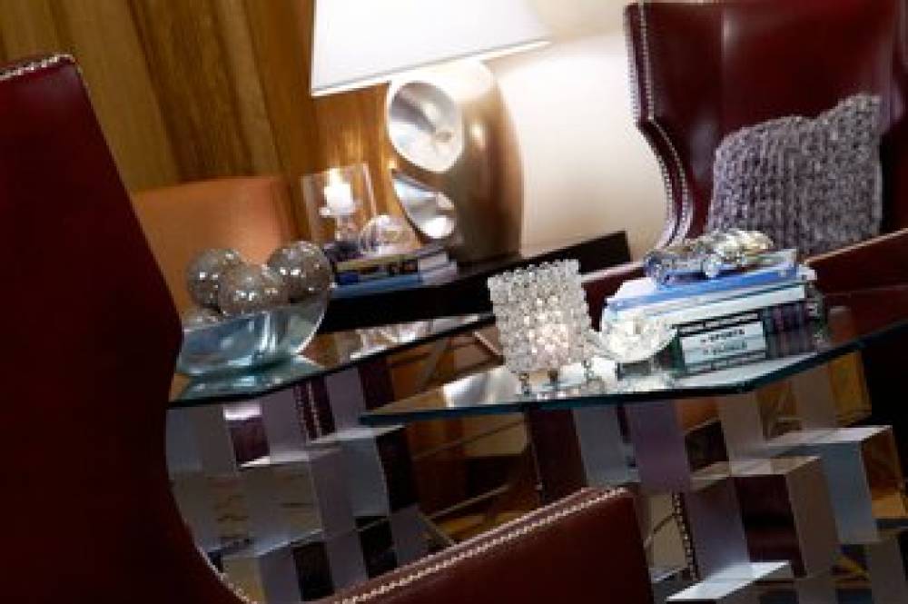 Renaissance Dallas Hotel 6