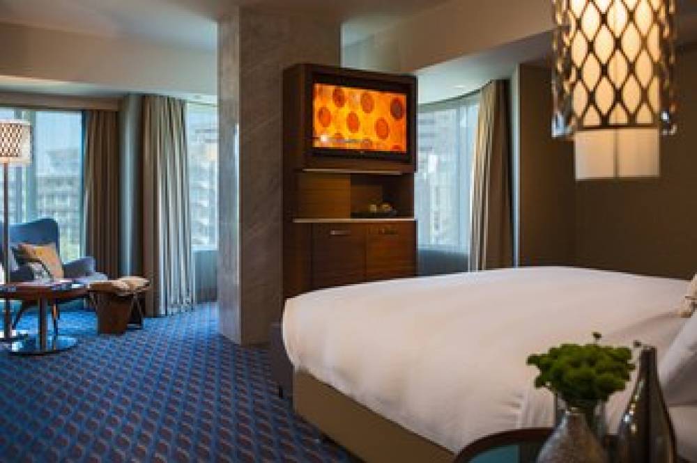 Renaissance Izmir Hotel 8
